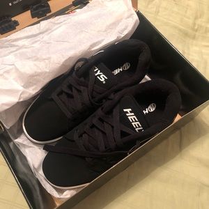 Heelys size 7 mens